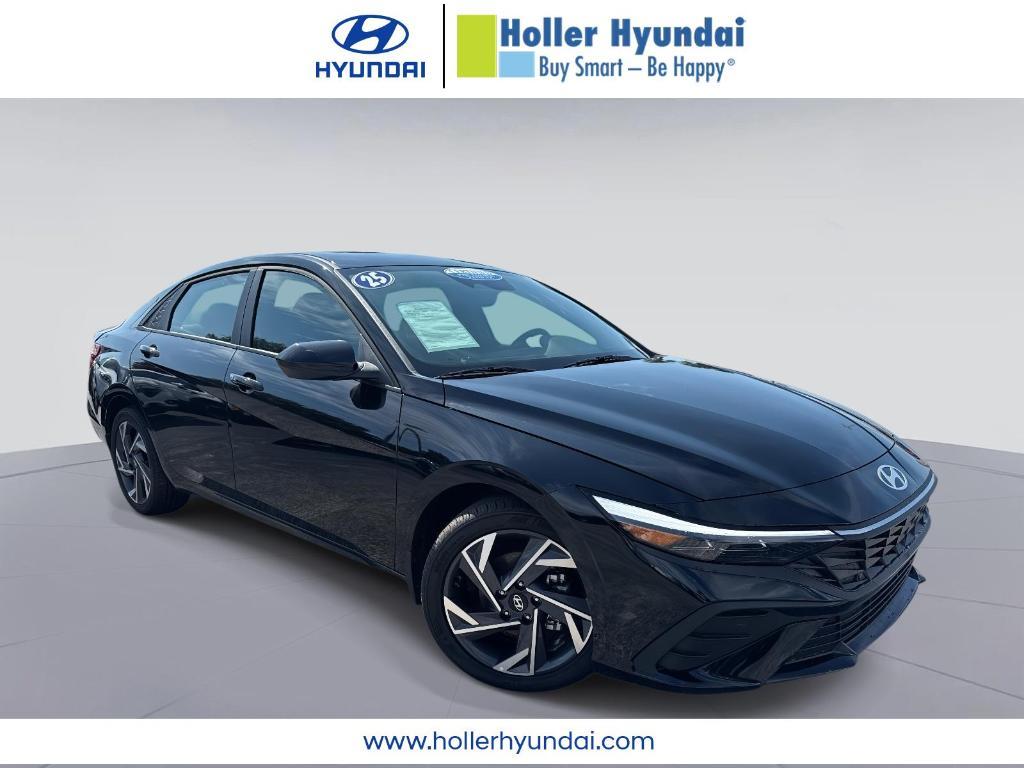 used 2025 Hyundai Elantra car, priced at $20,595