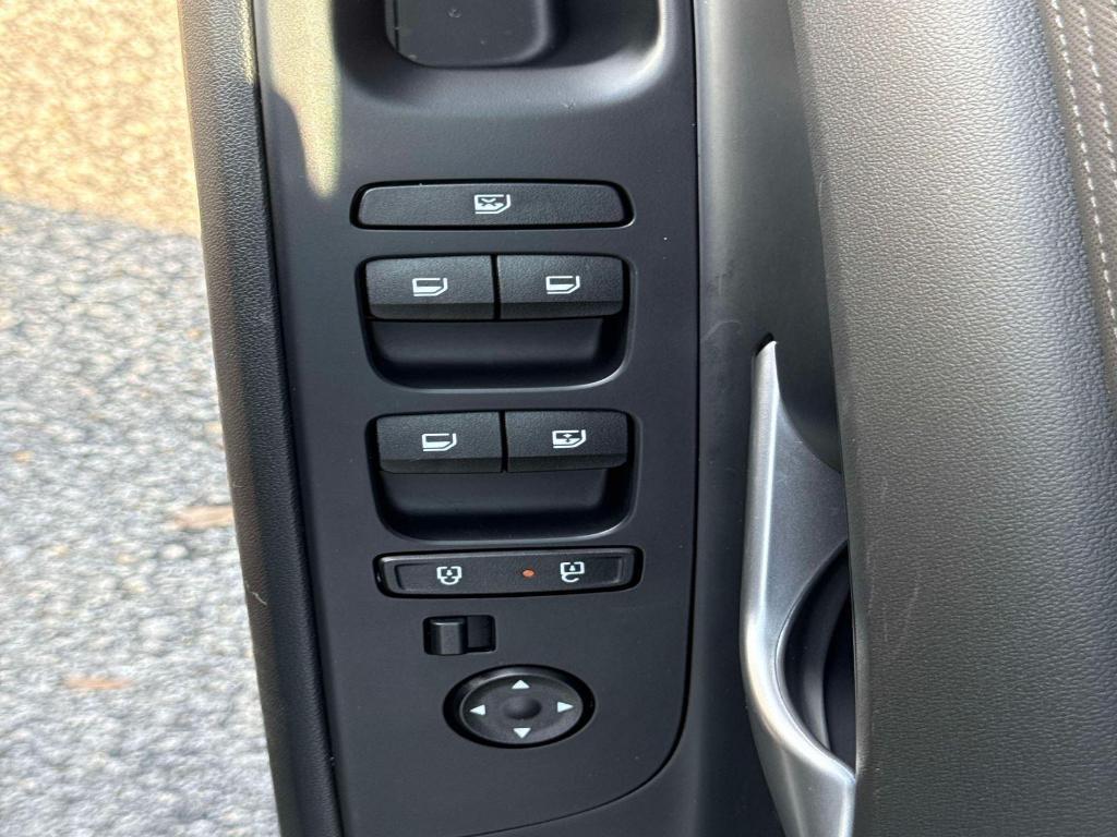 used 2025 Hyundai Elantra car, priced at $23,995