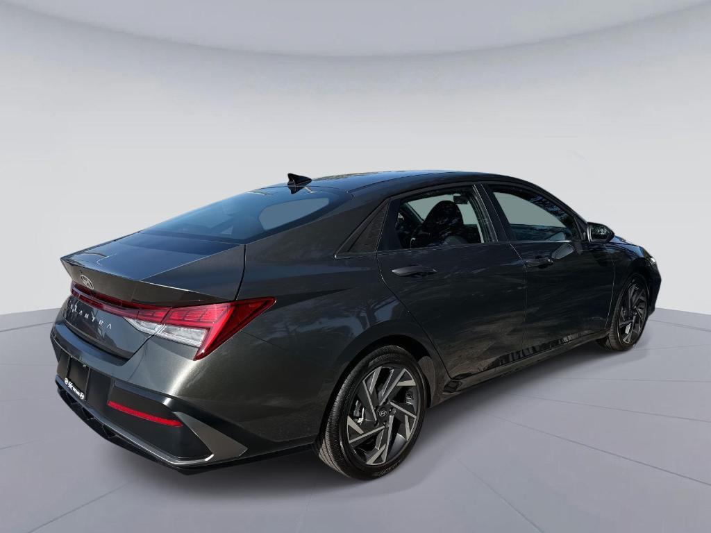 used 2025 Hyundai Elantra car, priced at $23,995