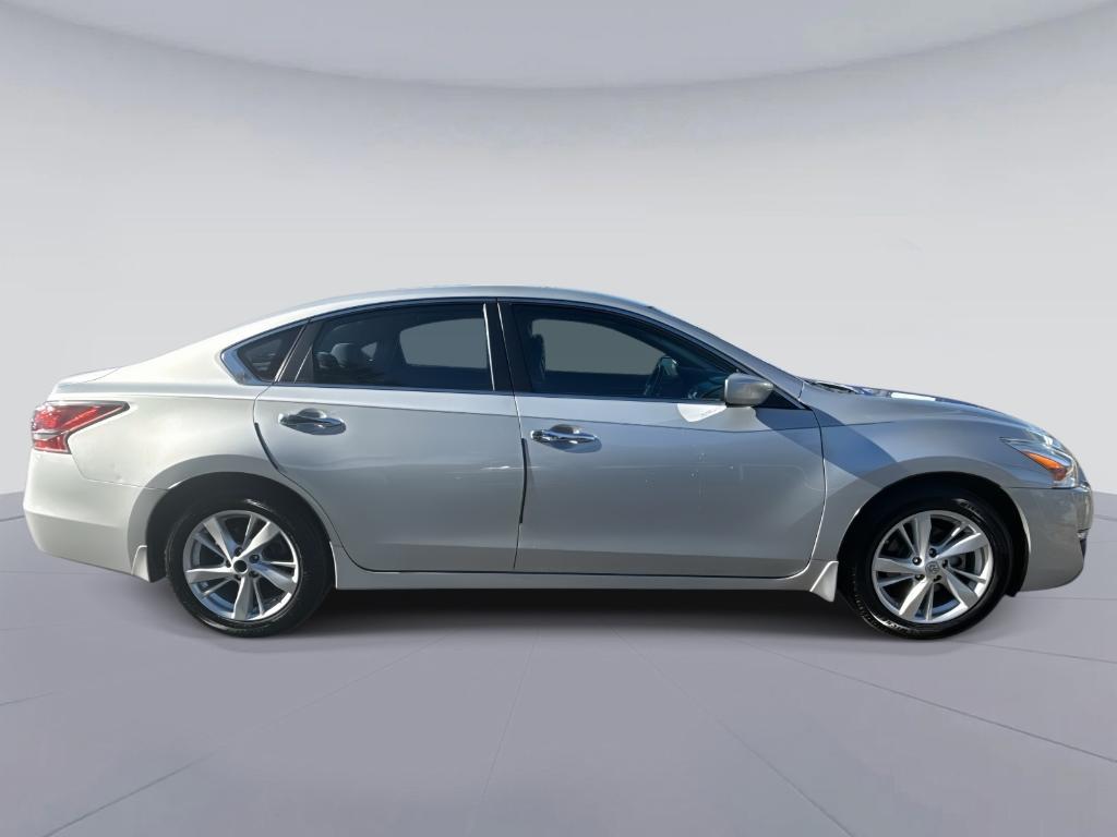 used 2015 Nissan Altima car, priced at $11,995
