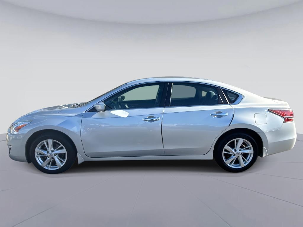 used 2015 Nissan Altima car, priced at $11,995