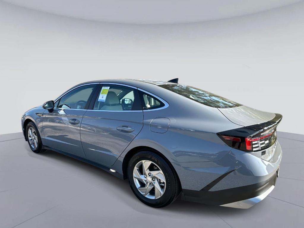 used 2025 Hyundai Sonata car, priced at $23,995