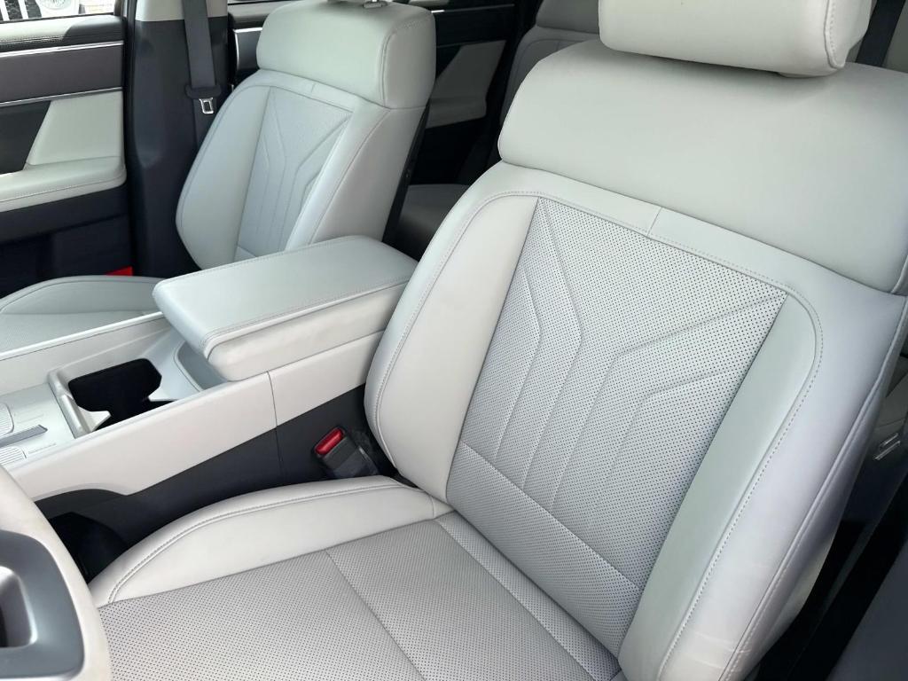used 2025 Hyundai Santa Fe car, priced at $33,995