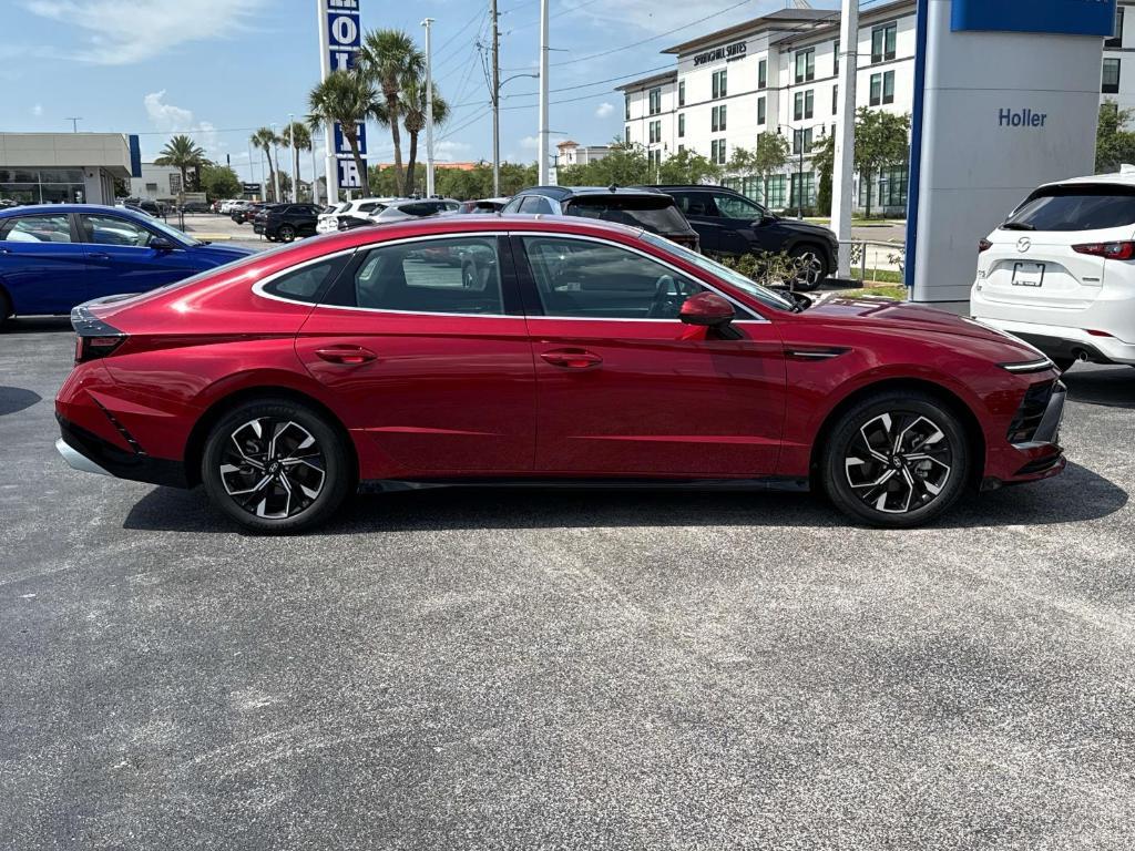 used 2024 Hyundai Sonata car, priced at $24,995