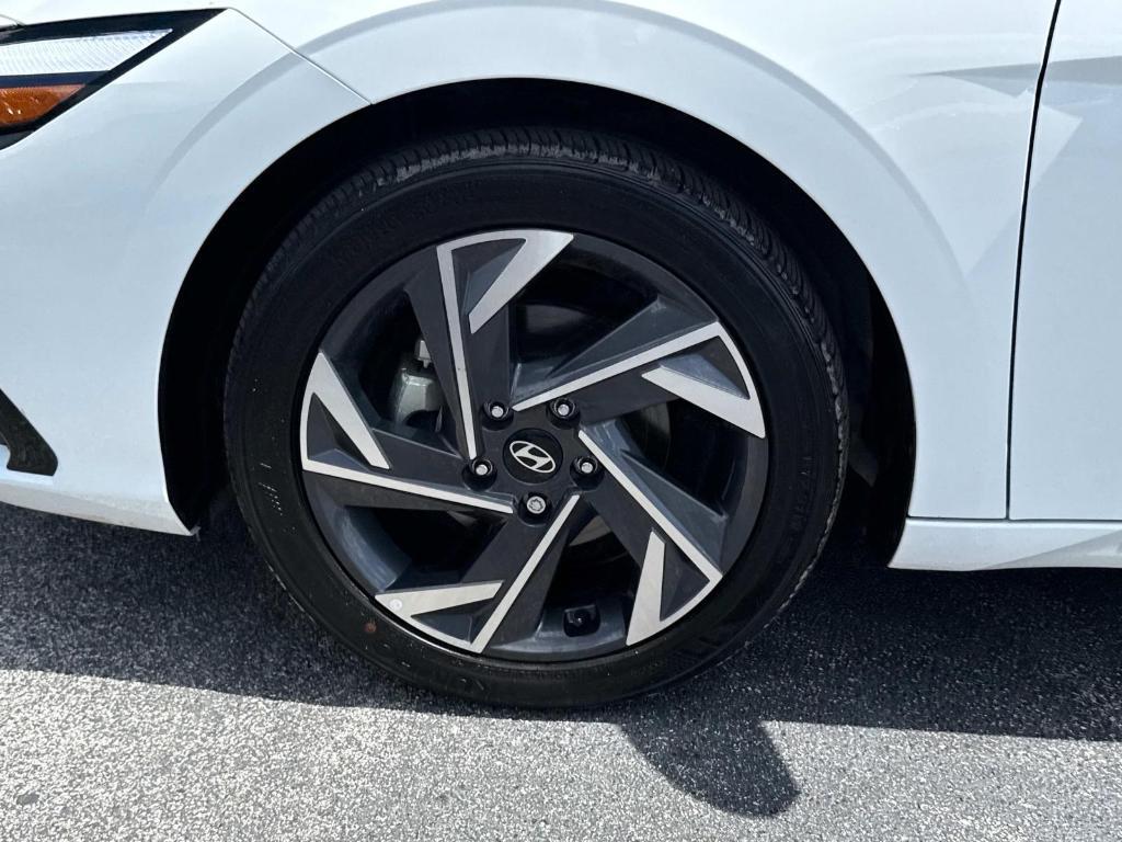 used 2024 Hyundai Elantra car, priced at $21,595