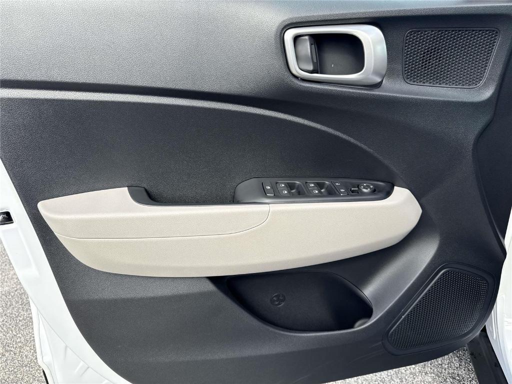 used 2025 Hyundai Venue car, priced at $20,595