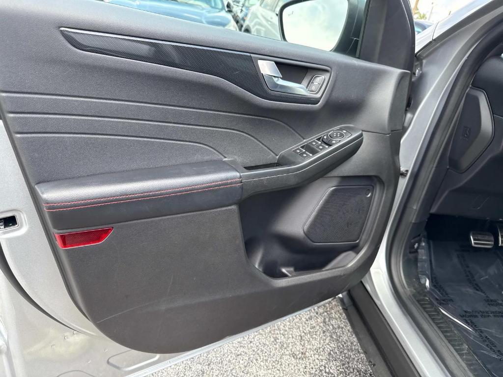used 2023 Ford Escape car, priced at $21,795