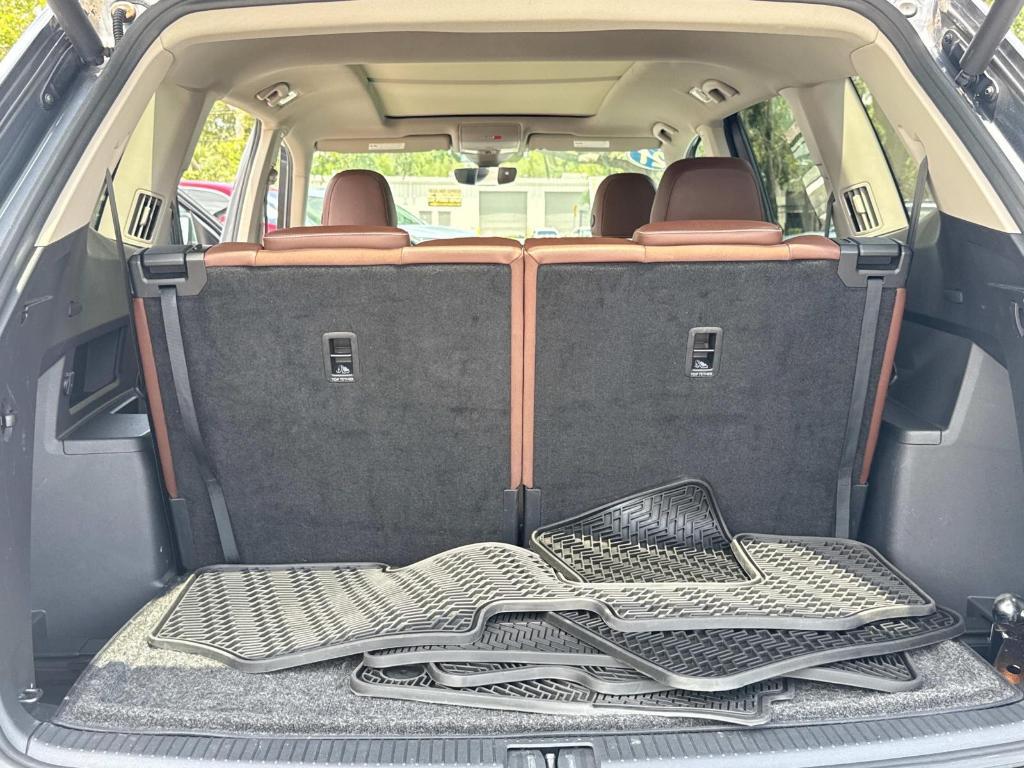 used 2021 Volkswagen Atlas car, priced at $20,595