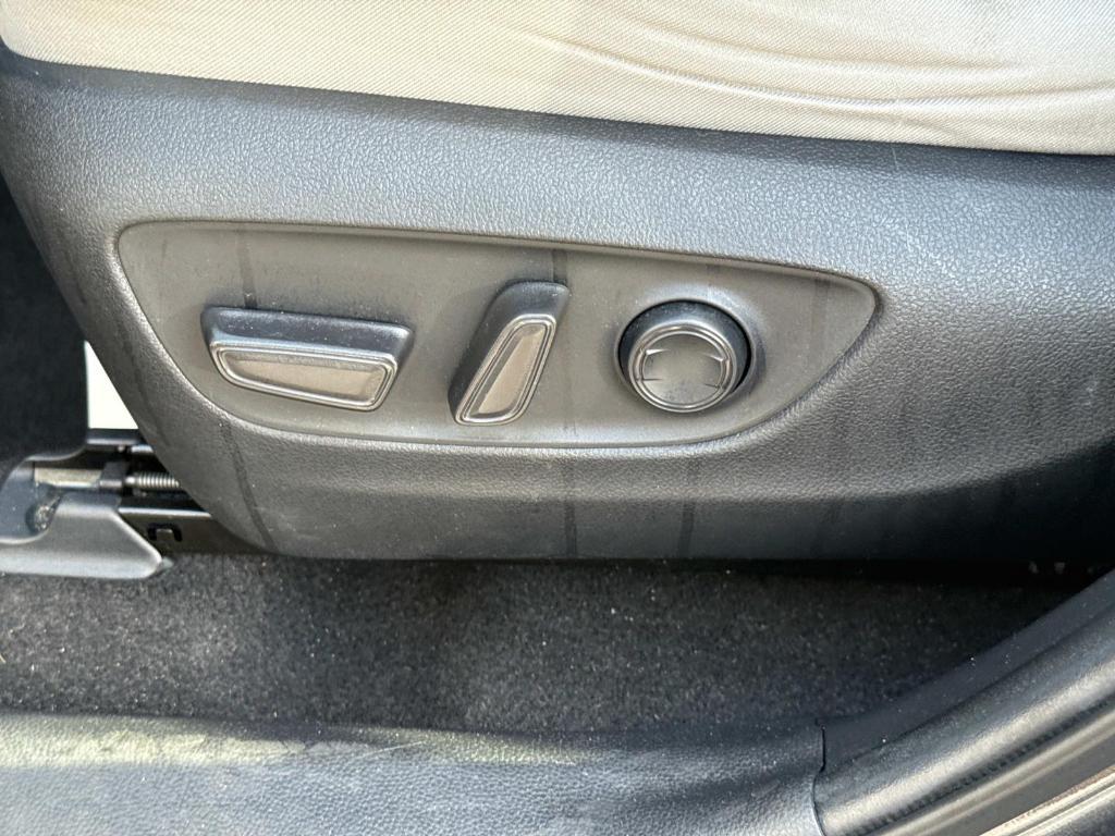 used 2020 Toyota RAV4 car, priced at $18,995