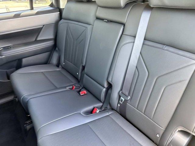 used 2025 Hyundai Santa Fe car, priced at $35,595