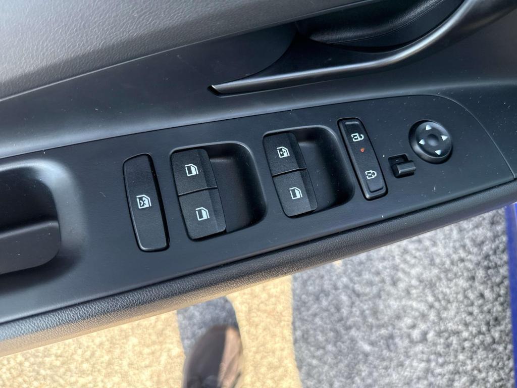 used 2025 Hyundai Elantra car, priced at $20,595