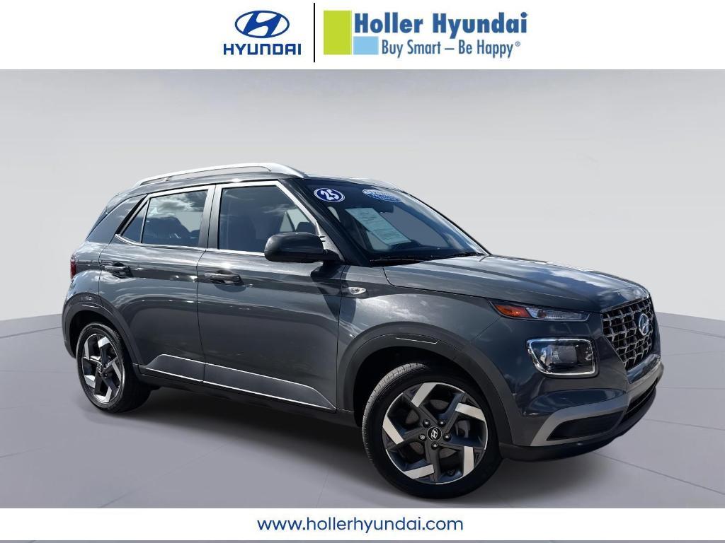 used 2025 Hyundai Venue car, priced at $20,595