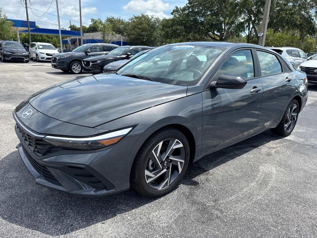 used 2025 Hyundai Elantra car, priced at $20,595