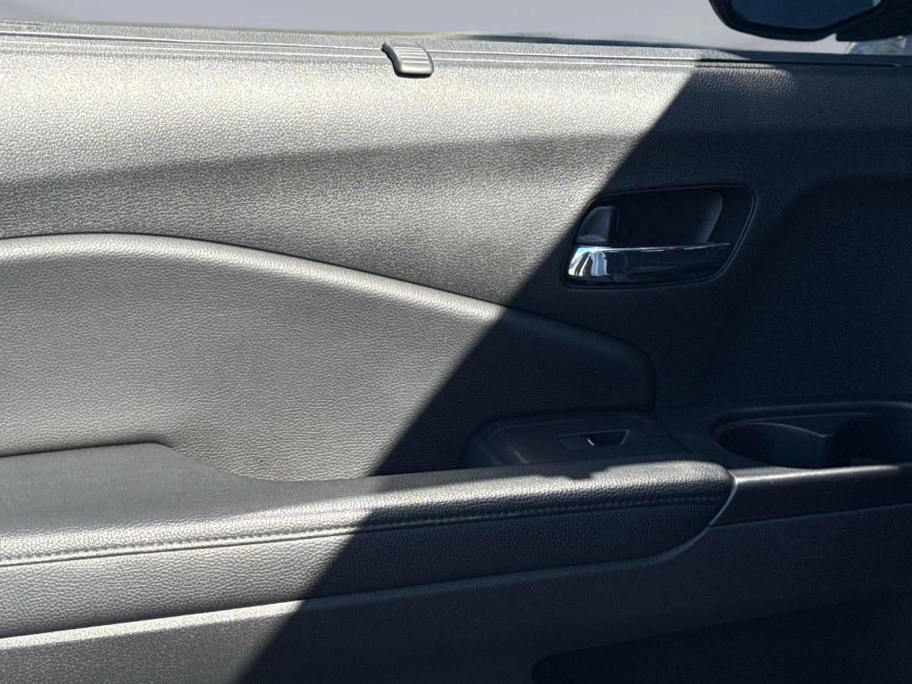 used 2022 Honda Pilot car, priced at $24,595