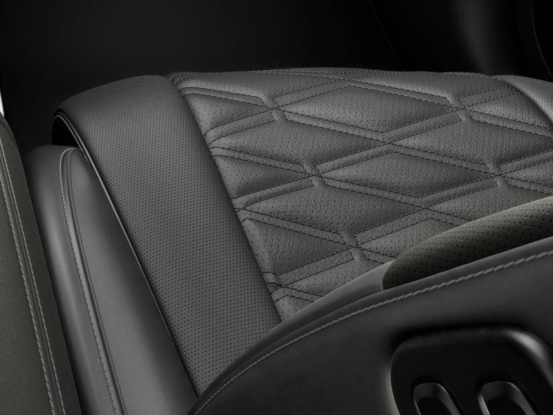 new 2025 Genesis GV80 Coupe car, priced at $85,052