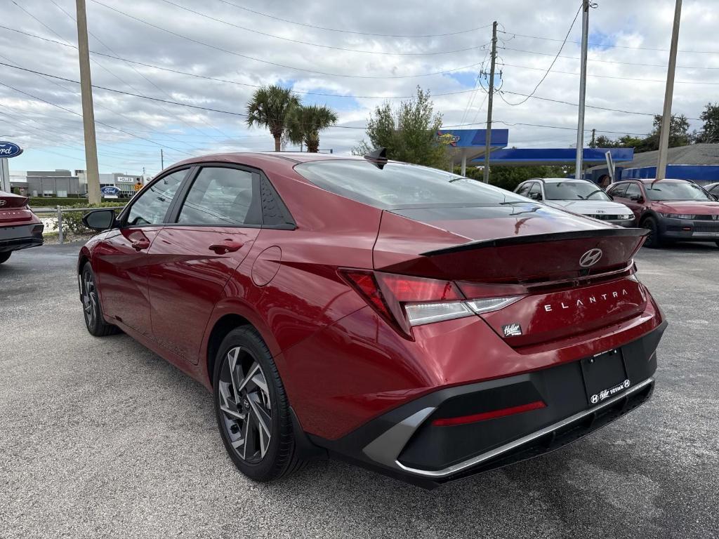 used 2025 Hyundai Elantra car, priced at $20,595
