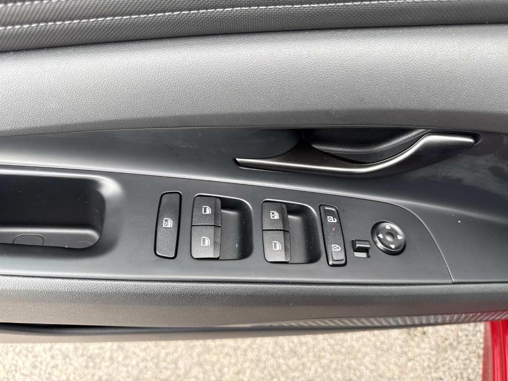 used 2025 Hyundai Elantra car, priced at $20,595