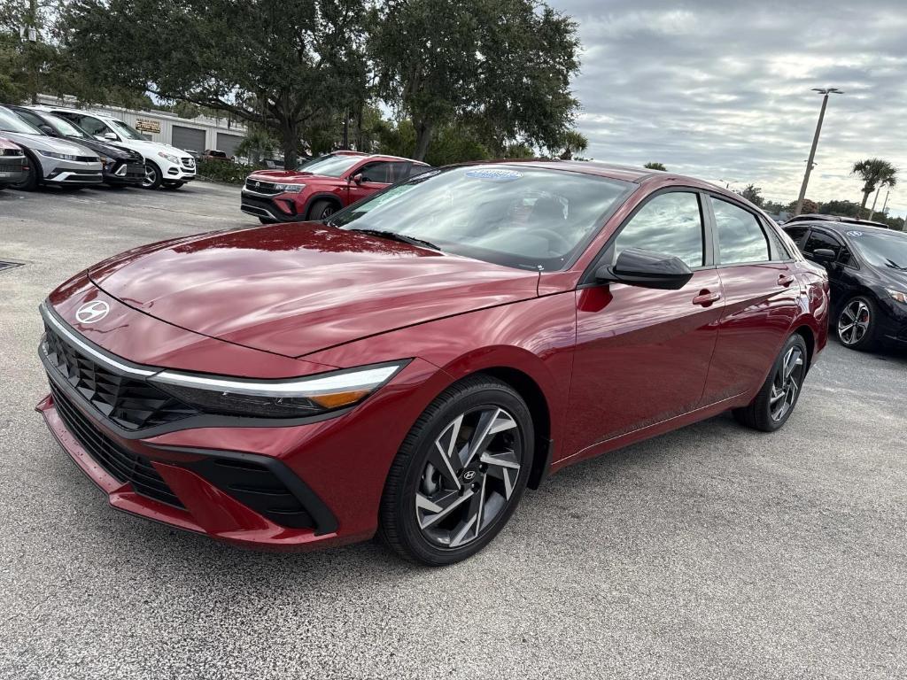 used 2025 Hyundai Elantra car, priced at $20,595