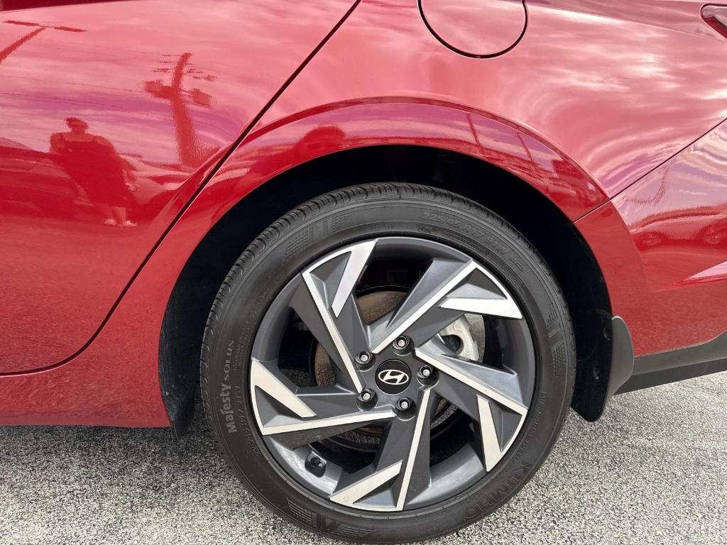 used 2025 Hyundai Elantra car, priced at $20,595
