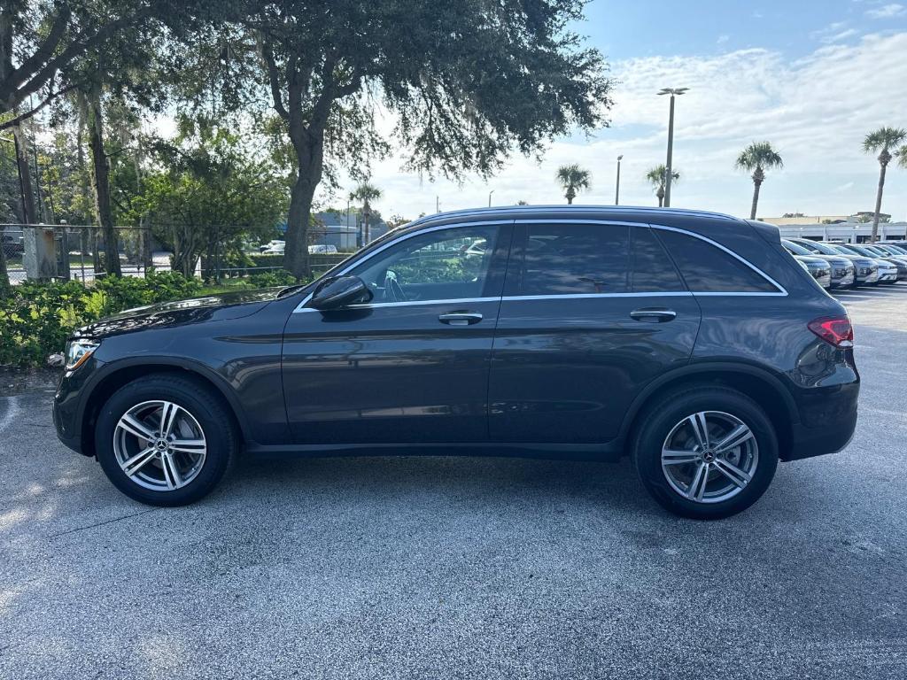 used 2021 Mercedes-Benz GLC 300 car