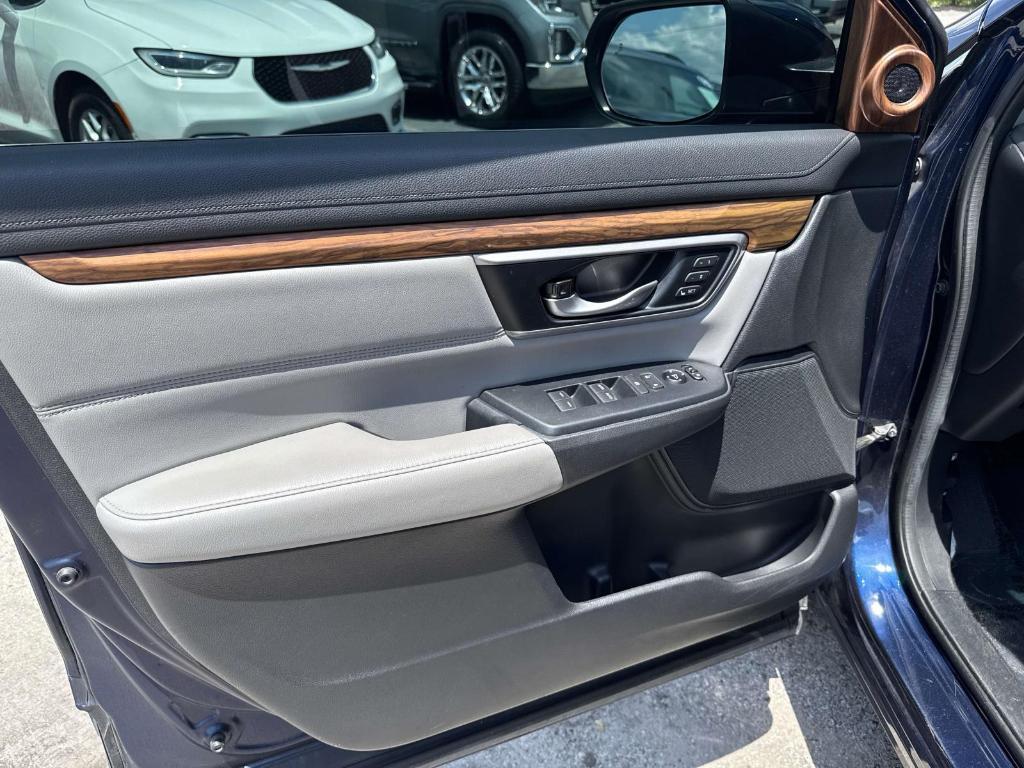 used 2018 Honda CR-V car, priced at $18,995