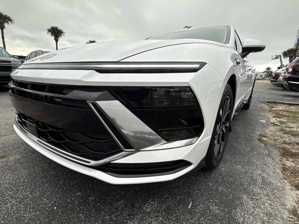 used 2025 Hyundai Sonata car, priced at $25,595