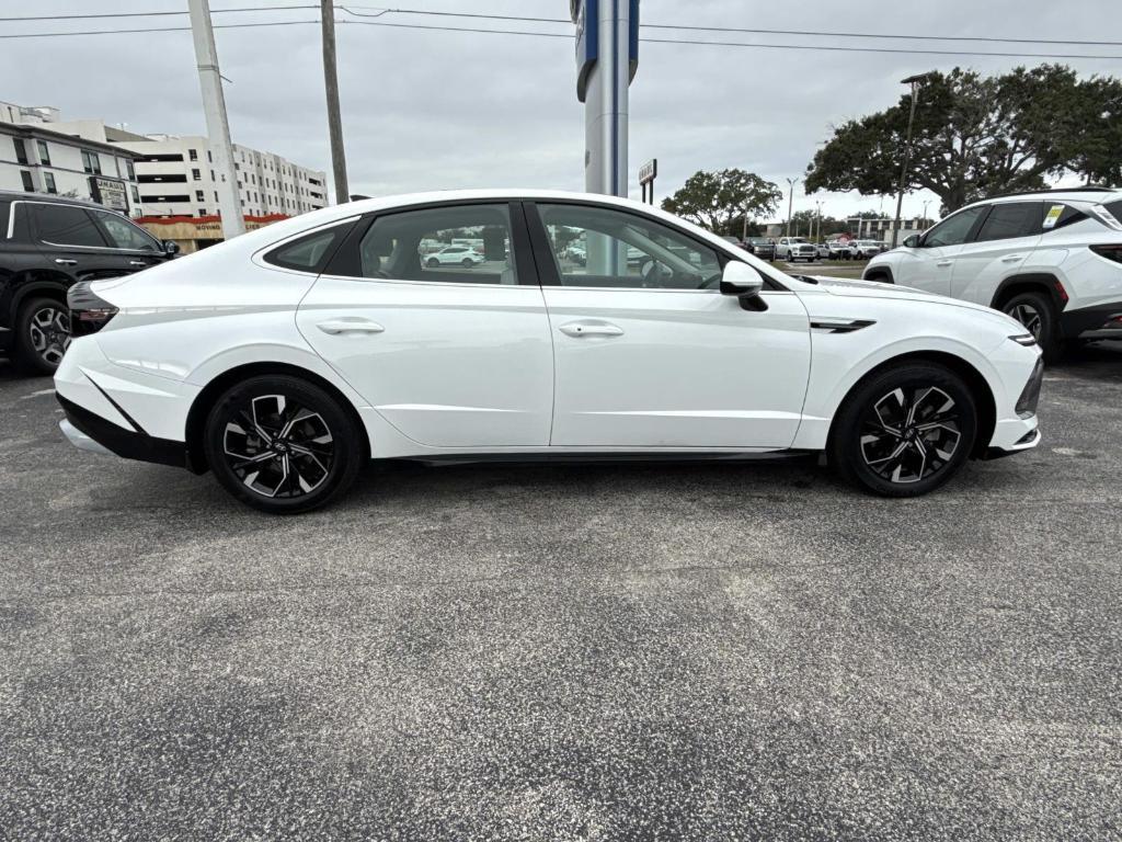 used 2025 Hyundai Sonata car, priced at $25,595