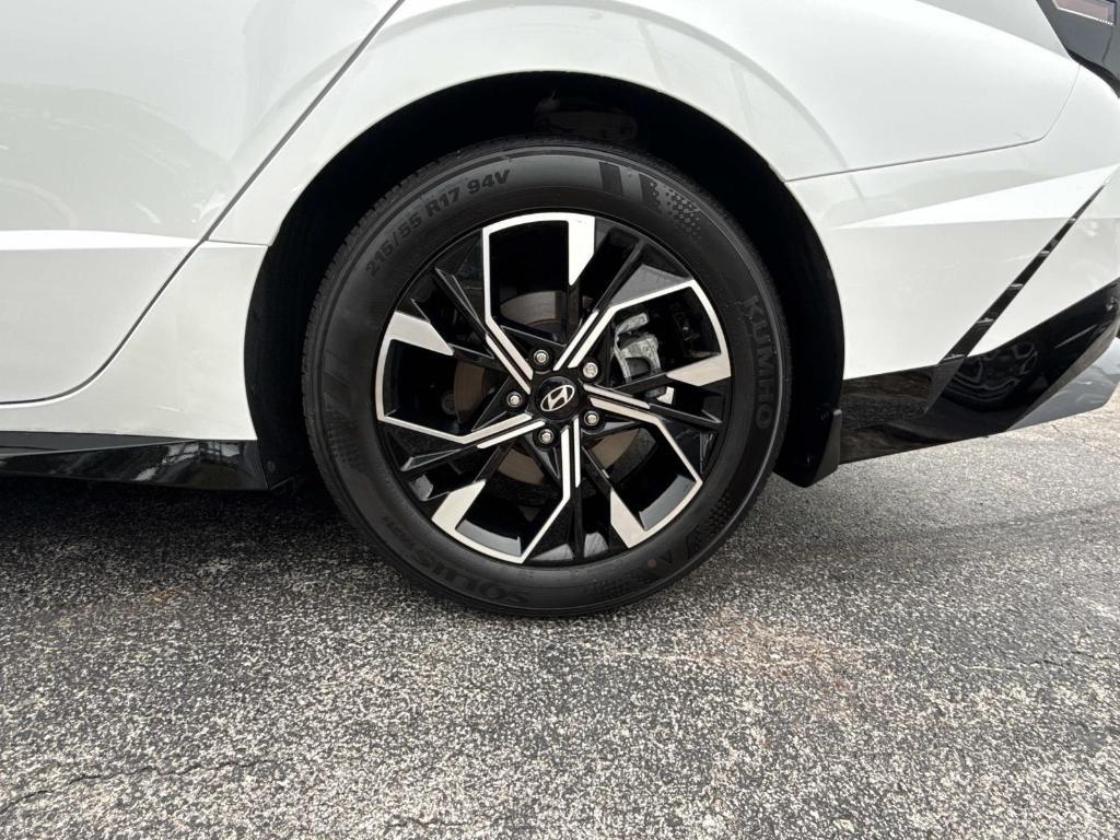 used 2025 Hyundai Sonata car, priced at $25,595