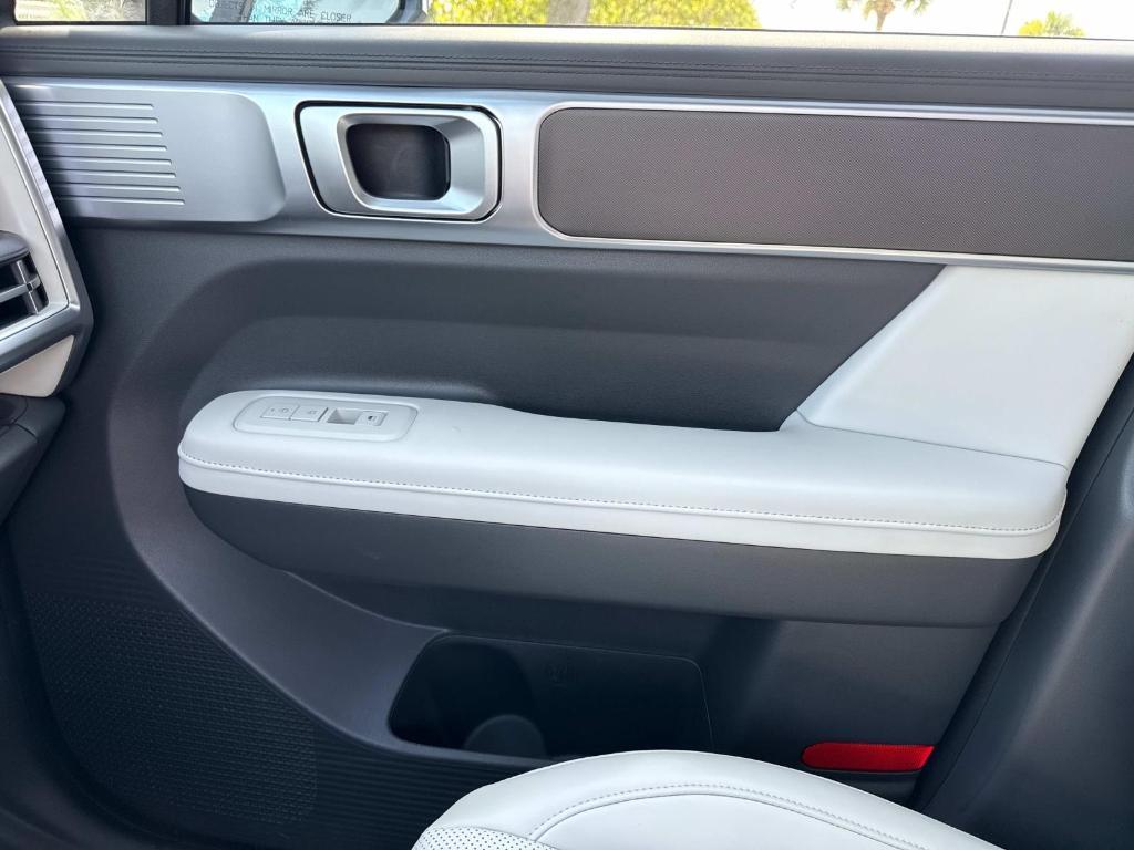 used 2025 Hyundai Santa Fe car, priced at $33,995