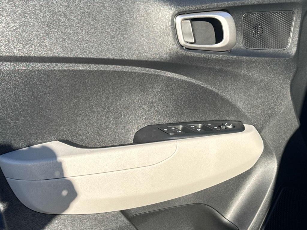 used 2025 Hyundai Venue car, priced at $20,795