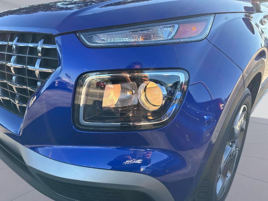 used 2025 Hyundai Venue car, priced at $20,795