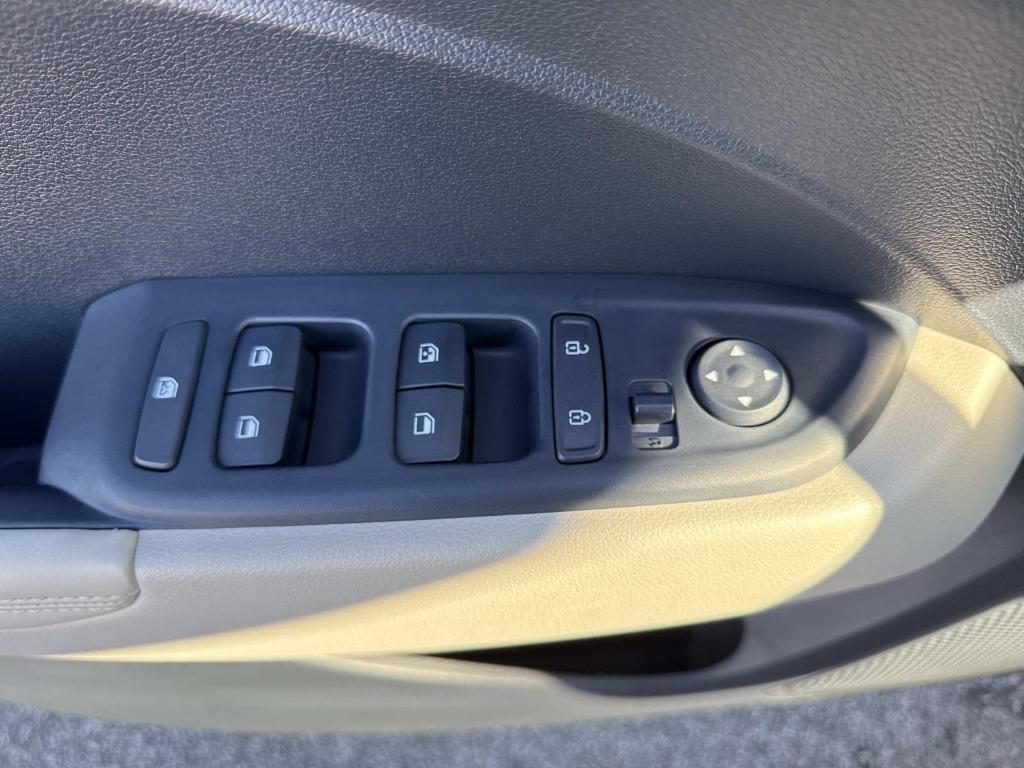 used 2025 Hyundai Venue car, priced at $20,495