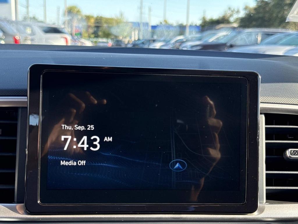 used 2025 Hyundai Venue car, priced at $20,495