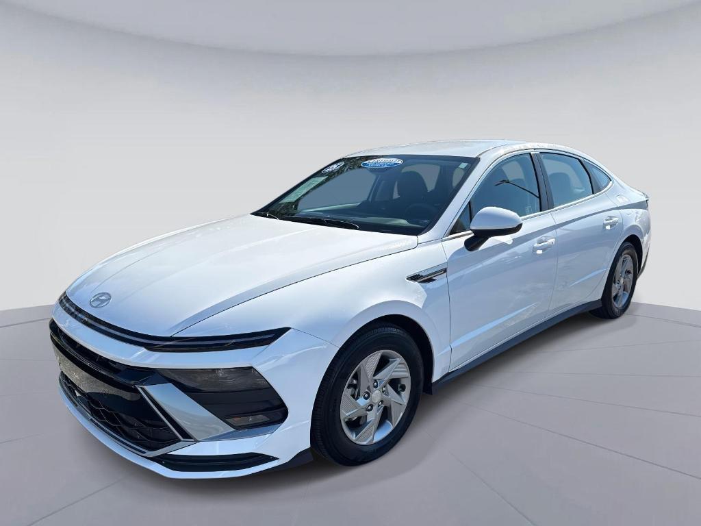 used 2025 Hyundai Sonata car, priced at $23,995