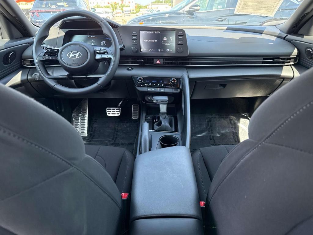 used 2025 Hyundai Elantra car, priced at $21,995