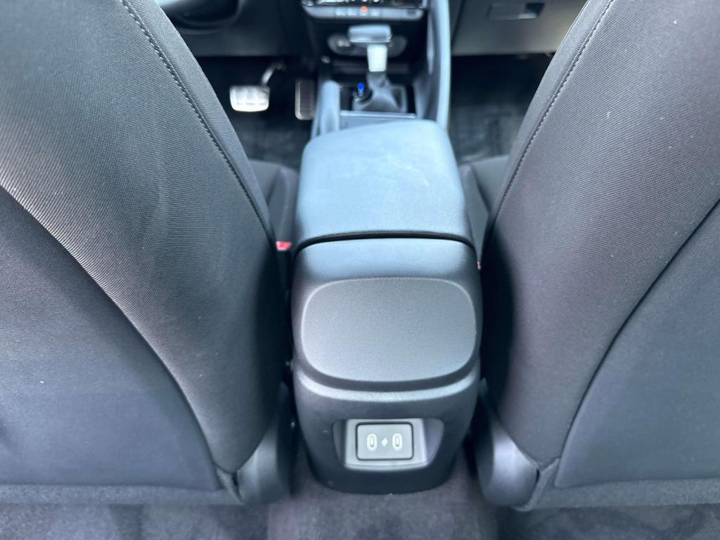 used 2025 Hyundai Elantra car, priced at $21,995