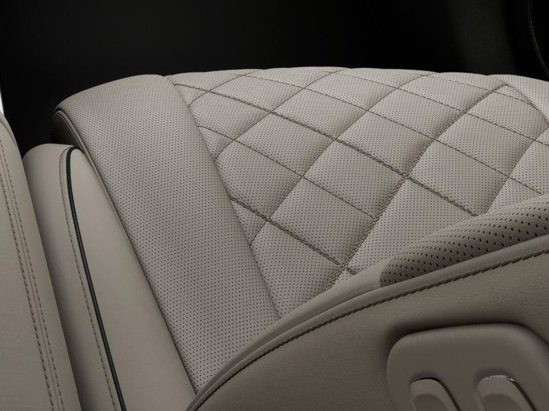 new 2025 Genesis GV80 car, priced at $79,792