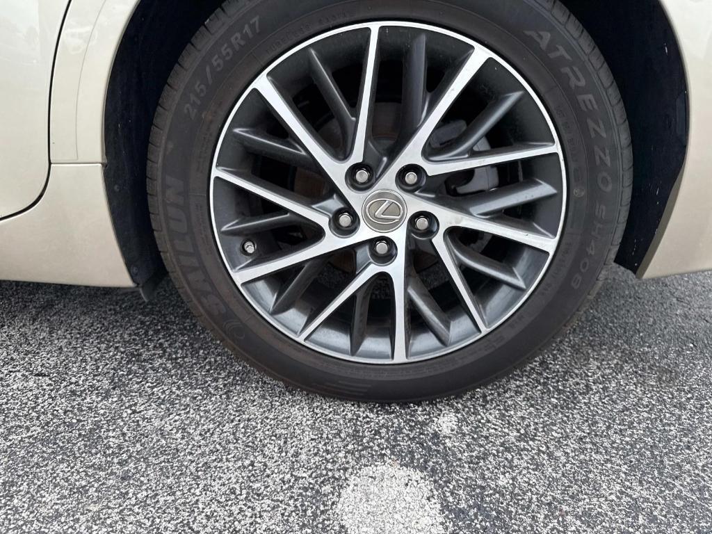used 2017 Lexus ES 350 car, priced at $18,995