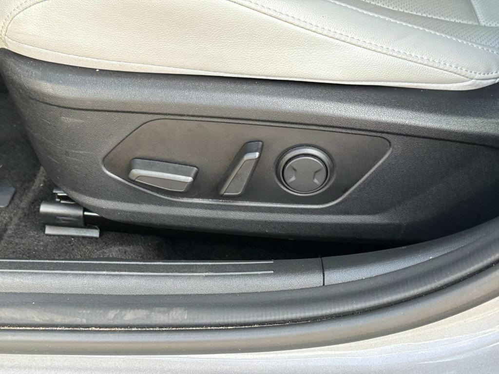 used 2023 Hyundai Elantra car, priced at $21,995