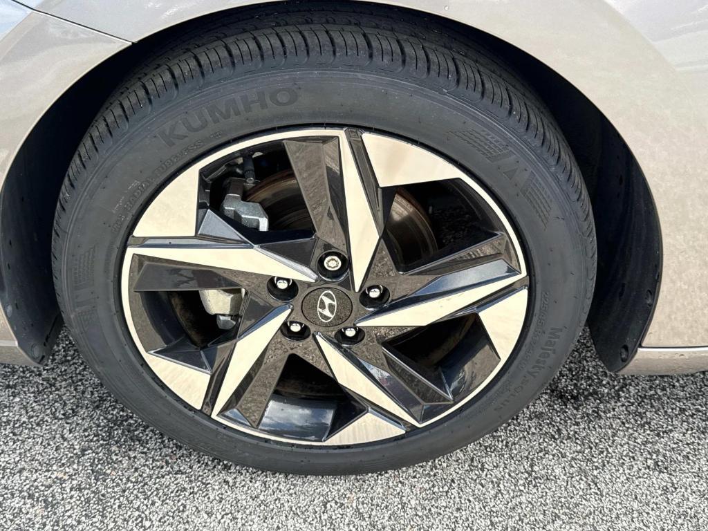 used 2023 Hyundai Elantra car, priced at $21,995