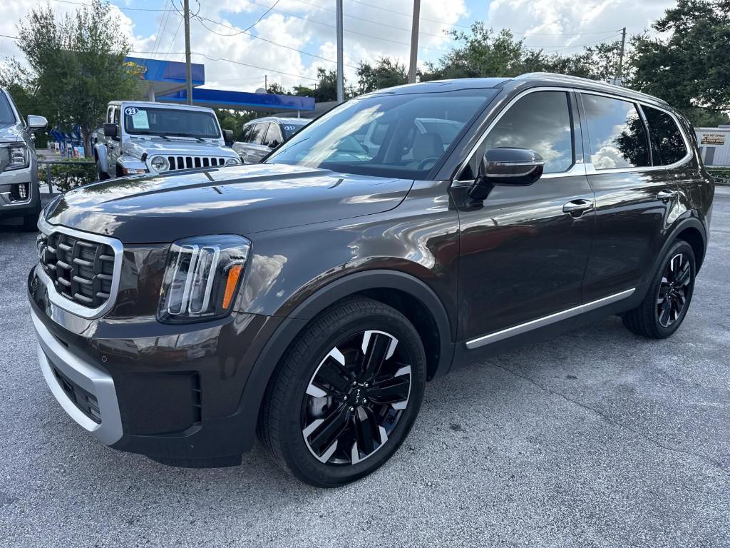 used 2023 Kia Telluride car, priced at $38,595