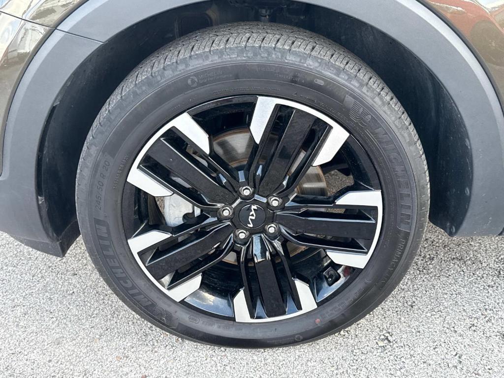 used 2023 Kia Telluride car, priced at $38,595