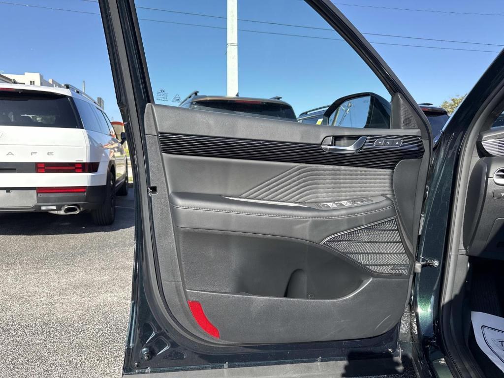 used 2025 Hyundai Palisade car, priced at $45,995
