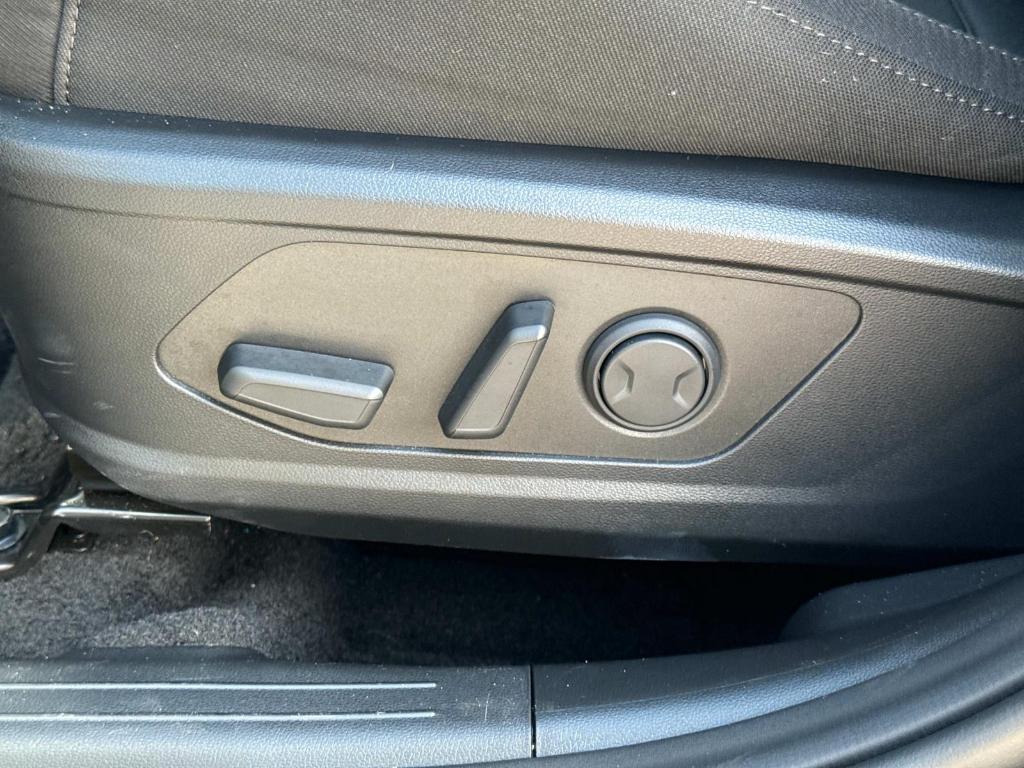 used 2025 Hyundai Tucson car, priced at $25,995