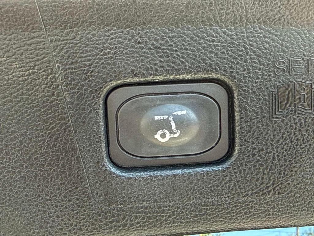 used 2019 Ford Edge car, priced at $13,995