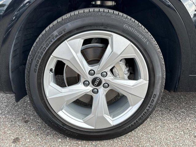 used 2022 Audi Q5 car