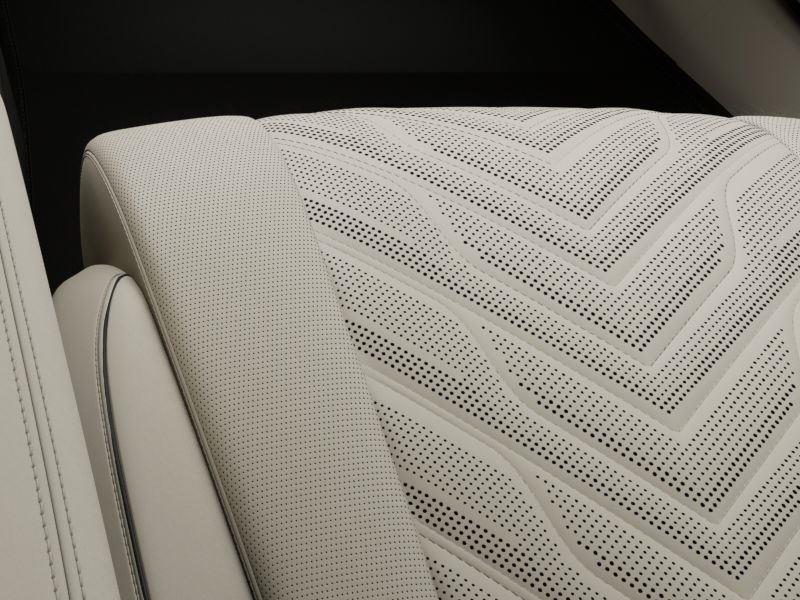new 2025 Genesis G80 car, priced at $65,784