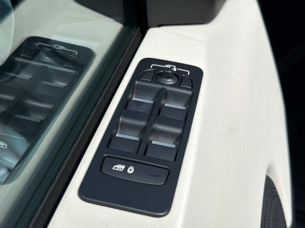used 2020 Land Rover Discovery Sport car, priced at $20,595