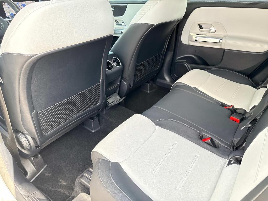 used 2022 Mercedes-Benz GLB 250 car, priced at $28,995