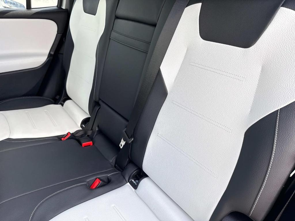used 2022 Mercedes-Benz GLB 250 car, priced at $28,995